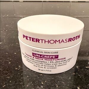 Peter Thomas Roth White Face & Neck Moisturizer (UN-CREPE)